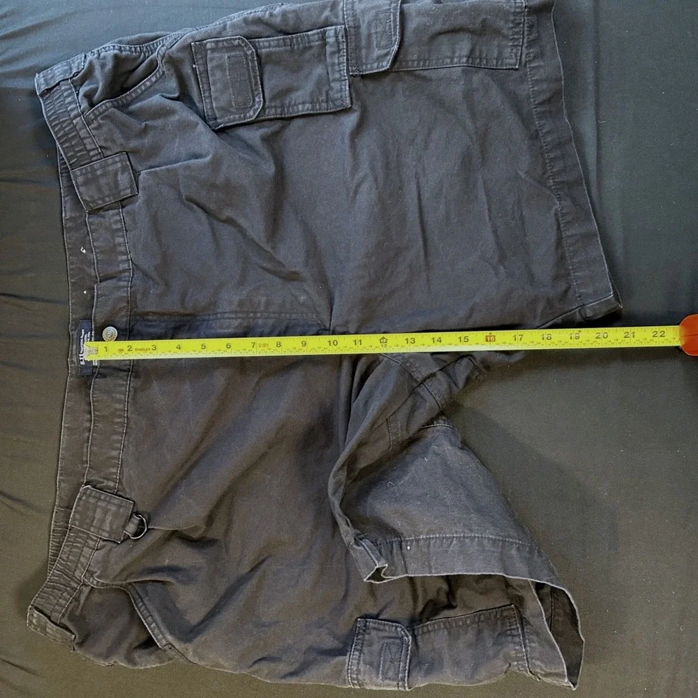 Men's 48 511 tactical heavy canvas black cargo shorts utility gorpcore key ring